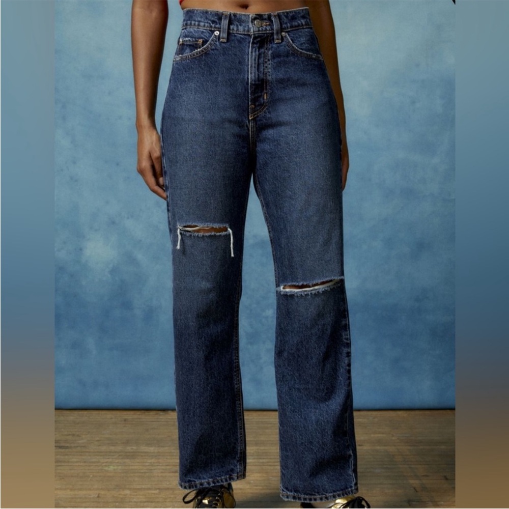 BDG HIGH WAISTED COWBOY JEANS